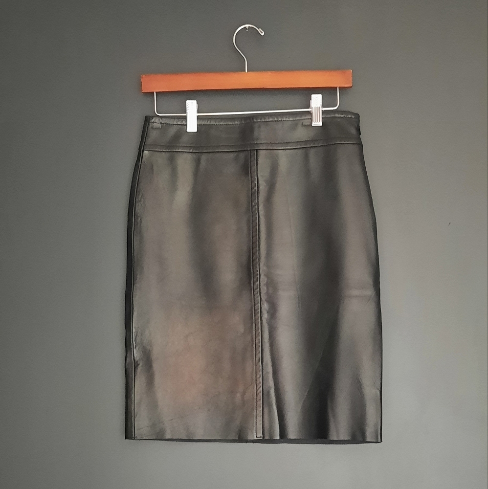 Leather skirt